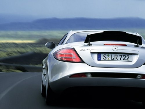 Оказывается, некоторым мало динамики Mercedes-Benz SLR. В Штуттгарте надеются, что более мощная…