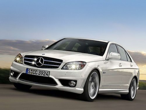 «Кольчуга» грядущего Mercedes-Benz C 63 AMG скроена в фирменном стиле всех «заряженных» машин с…
