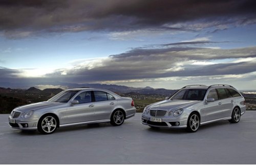 Нынешний E 63 AMG выпускается в виде седана и универсала и оснащается 514-сильным V8. Его преемник…