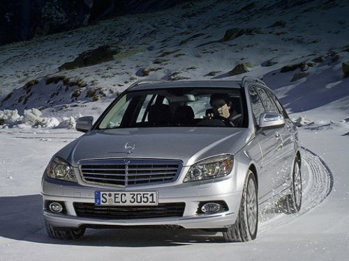 В Mercedes умеют рисовать машины так, что даже компактные универсалы, такие как C-Class Estate,…