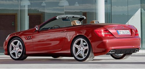 Так, по неофициальным сведениям, двухместный Mercedes впервые получит дизель. Предположительно, это…