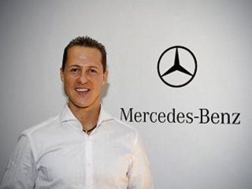 Михаэль Шумахер уже выступал за Mercedes на заре своей карьеры 19 лет назад — в сериях DTM и гонках…