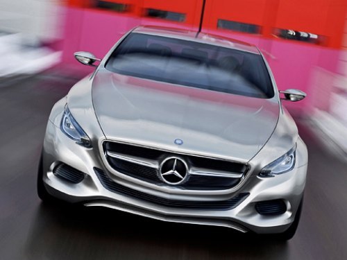 Третью генерацию А-класса собираются выдержать в духе концепта Mercedes F 800 Style.