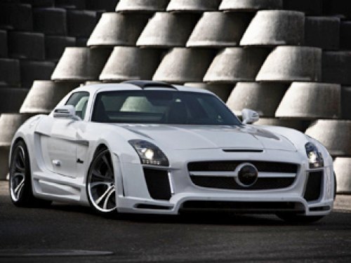 Со второй попытки специалистам бюро FAB Design удалось сделать купе SLS AMG ещё шире и ниже.