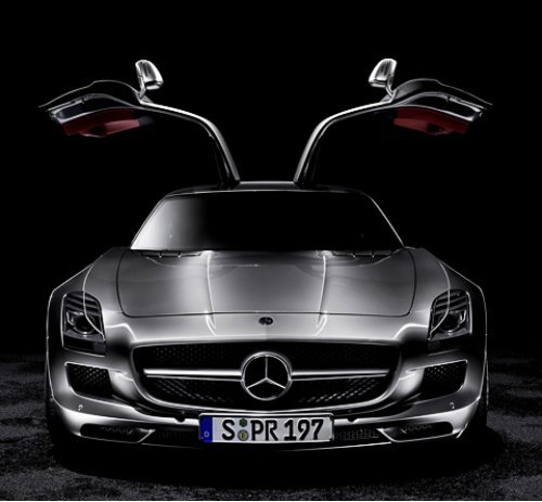 Стилистически купе обещают сделать похожим на суперкар Mercedes SLS AMG, но вот оставят ли…