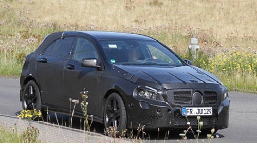 В Мерседесе A 25 AMG гармоничным образом должны ужиться активная подвеска, мощные тормозные…