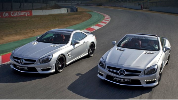 По официальным данным, 537-сильный Mercedes SL 63 AMG образца 2012 модельного года тратит на…