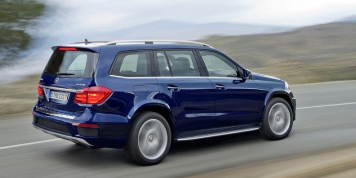 Официальная презентация нового поколения Mercedes GL для российской публики состоится на автосалоне…