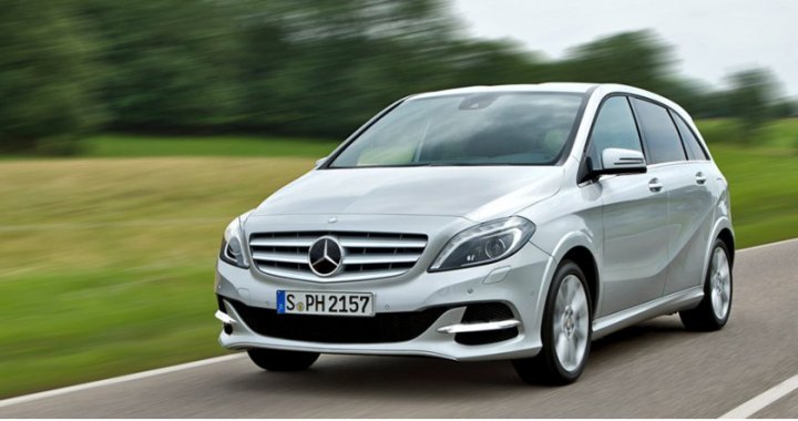 Визуально газовый B-Class мало чем отличается от бензинового. Основная деталь — измененный передний…