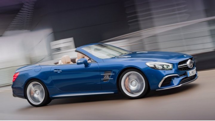 Нынешний алюминиевый Mercedes SL (индекс R231) выпускается с 2012 года. Рестайлинг модель пережила…