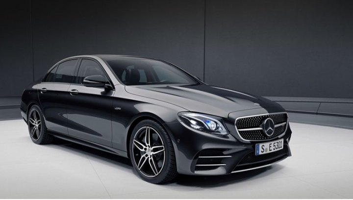 В зависимости от уровня оснащения седан Mercedes-AMG E 53 4Matic+ в смешанном цикле потребляет…