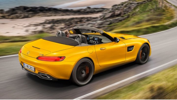 В опциональный кит AMG Dynamic Plus входят более острое рулевое управление, ужесточенная подвеска,…