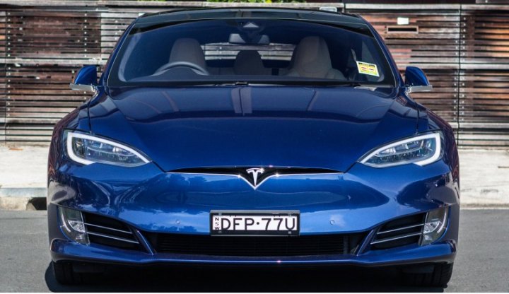 Из всех брендов мира (без привязки к отрасли) Tesla оказалась самой быстрорастущей: +64,9% за…