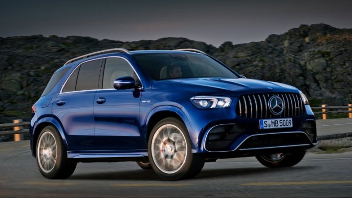 Пятидверки Mercedes-AMG GLE 63 S и GLE 63 S Coupe ускоряются до сотни за 3,8 с, а их максимальная…