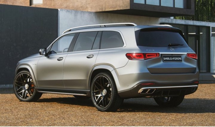 На пятидверку можно заказать один из двух вариантов колес — с шинами размерностью 295/30 R24 «по…