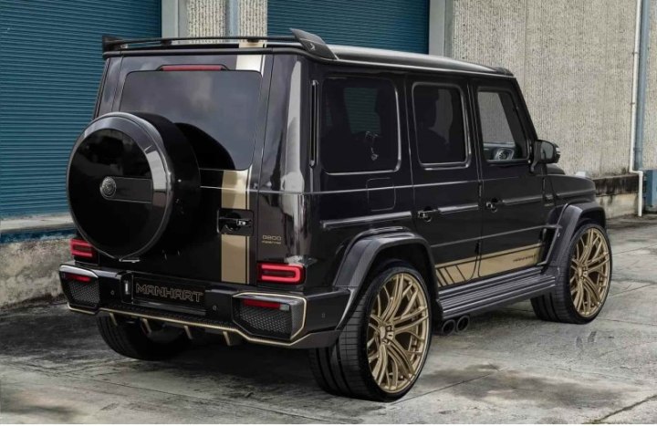 Как известно, заводские Mercedes-AMG G63 комплектуются 4-литровым бензиновым двигателем V8,…