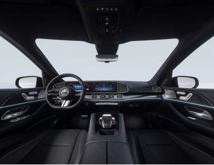 В Mercedes-Benz отмечают, что пока не получали никакой информации от владельцев, столкнувшихся с…