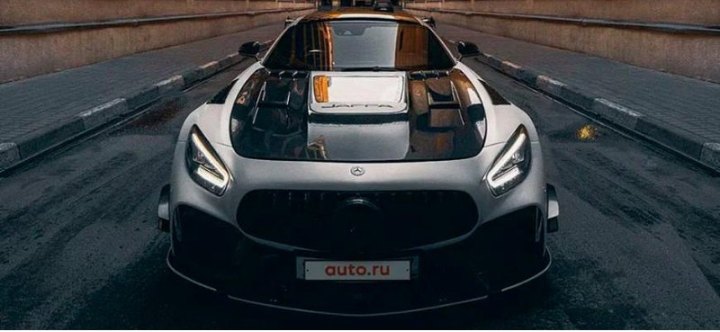 Уникальный спорткар Mercedes-AMG GT S выставлен на продажу в РФ за 14 миллионов рублей
