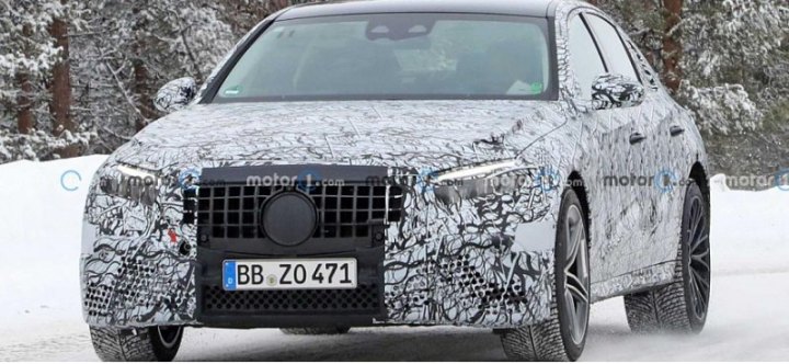 На тестах замечен закамуфлированный прототип нового Mercedes E-Class