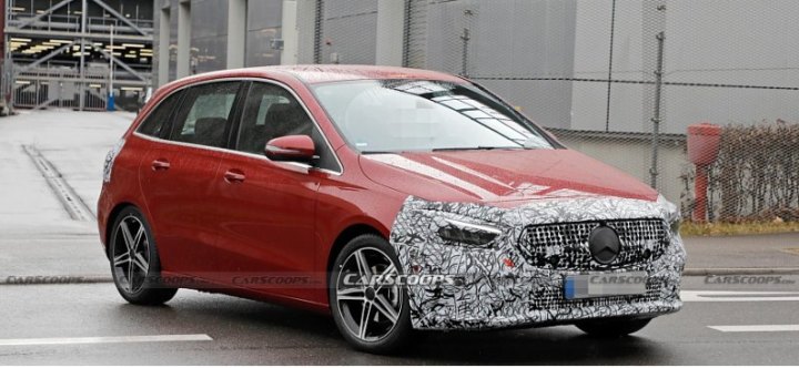 Концерн Mercedes запланировал рестайлинг хэтчбека B-Class 2023 года
