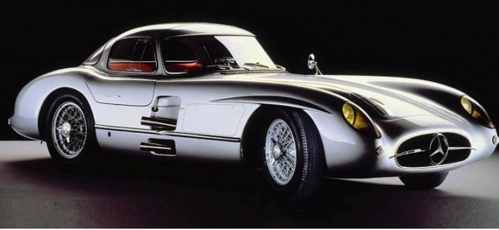 Mercedes-Benz продал гоночное купе 300 SLR за 9,342 миллиарда рублей