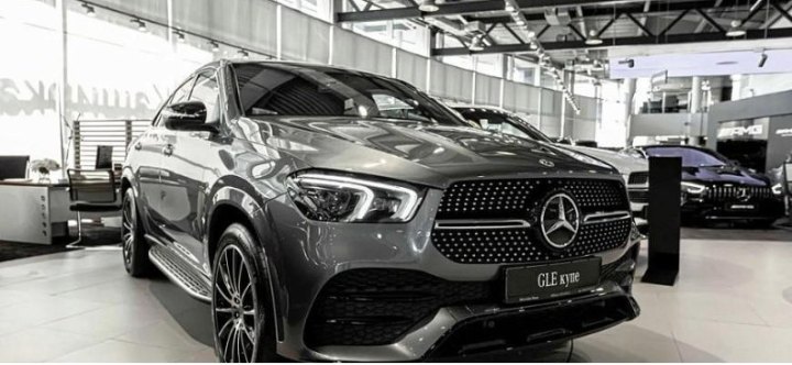 Компания Mercedes-Benz отзовет 254 тыс. автомобилей в США из-за сбоя в системе экстренного вызова