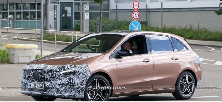 Фейслифтинг Mercedes B-Class 2022 года может оказаться последним в своем роде