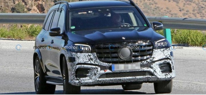 На тестах замечен прототип обновленного Mercedes-Benz GLS