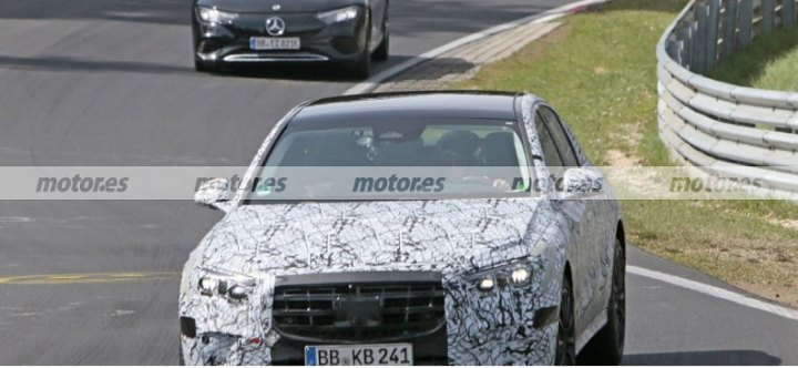 Новый Mercedes E-Class W214 появился на гоночной трассе Нюрбургринг