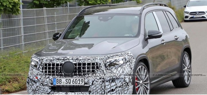 Обновленный кроссовер Mercedes-AMG GLB 35 Facelift 2023 года готовится к выходу на рынок