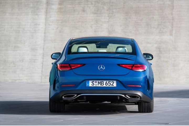 Mercedes-Benz начал расследование этой проблемы в начале 2021 года, когда внутренний стандартный…