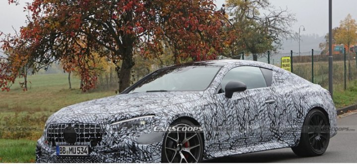 В Сети появились первые фотографии купе MERCEDES-AMG CLE 53 2024 года