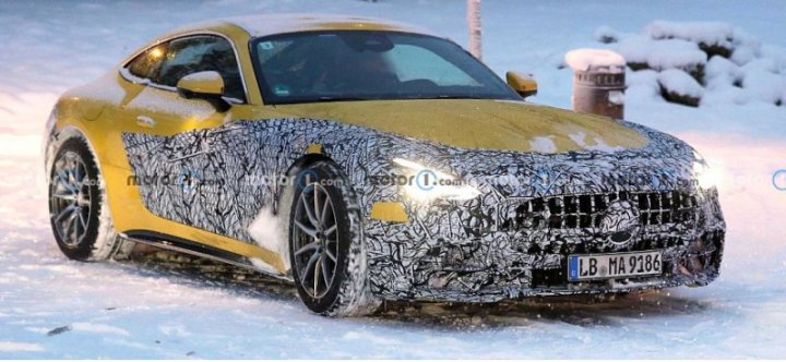 На тестах запечатлено купе Mercedes-AMG GT 2023 модельного года