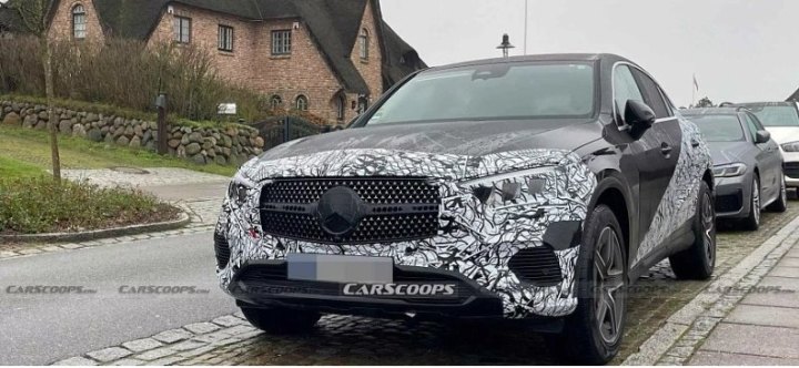 Компания Mercedes-Benz отправила Mercedes GLC Coupe 2024 года на финальную проверку перед премьерой