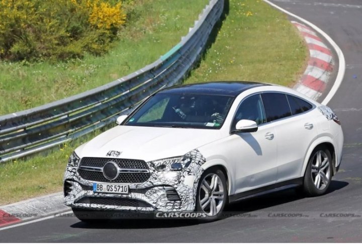 Фотошпионы также засняли обновленные варианты AMG, а GLE 53 2024 года может иметь знакомый…