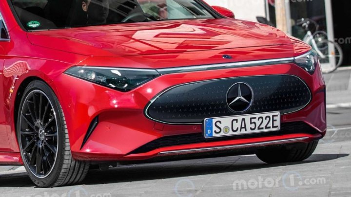 Модельный ряд Mercedes-Benz претерпит глубокие изменения в ближайшие годы. Автопроизводитель…