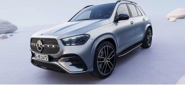 Компания Mercedes-Benz представила обновленные кроссоверы Mercedes-Benz GLE и GLE Coupe