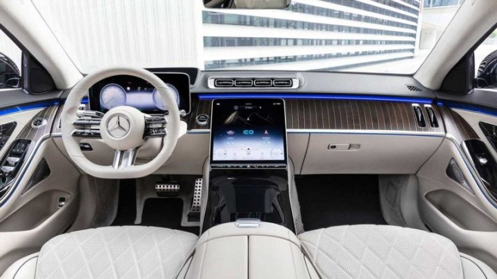 Опубликованы цены на гибридный Mercedes-Benz S 580e 4Matic PHEV 2023 модельного года
