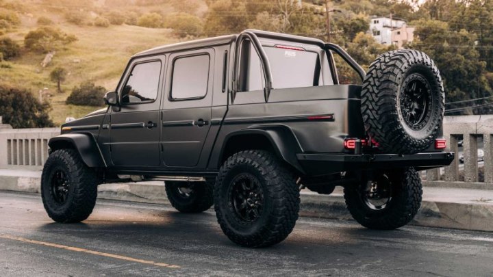 В прошлом Mercedes-Benz предлагал свой легендарный G-class в кузове пикап. Однако фанаты компании в…