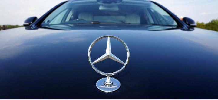 Новые автомашины Mercedes-Benz оснастят суперкомпьютерами