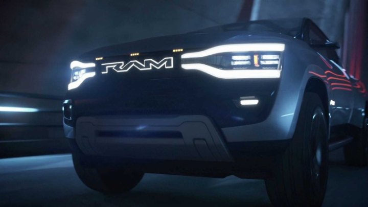 Основан новый пикап будет на прототипе RAM 1500 Revolution. Новый автомобиль можно назвать знаковым…