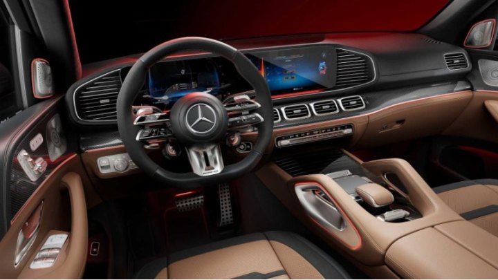 Mercedes предлагает несколько новых вариантов обивки в GLS. Теперь есть кожа Catalana Beige и Bahia…