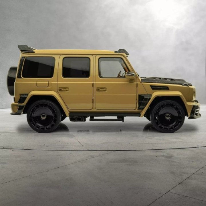 Mercedes-Benz приготовил значительные обновления для G-Class. На шпионских снимках видно, что в…