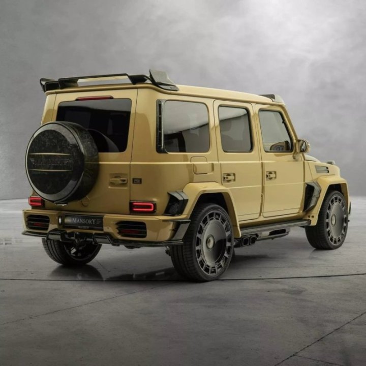 Mercedes недавно отпраздновал создание 500-тысячного G-Class с момента начала производства в 1979…