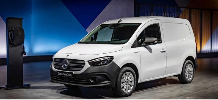 Забавное видео: Mercedes Citan в масштабе 1:18 осуществляет доставку