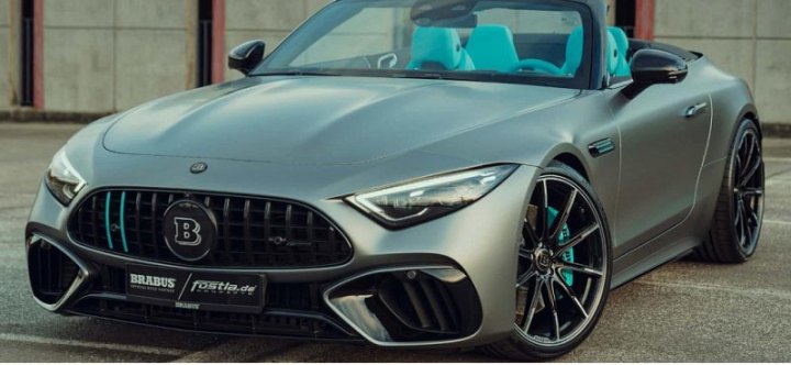 Представлен Mercedes-AMG SL63 с очень странным ярко-синим интерьером