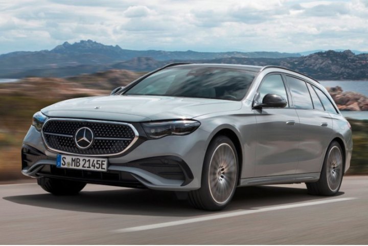 После появления седана Mercedes-Benz E-Class версии 2024 модельного года всего несколько месяцев…