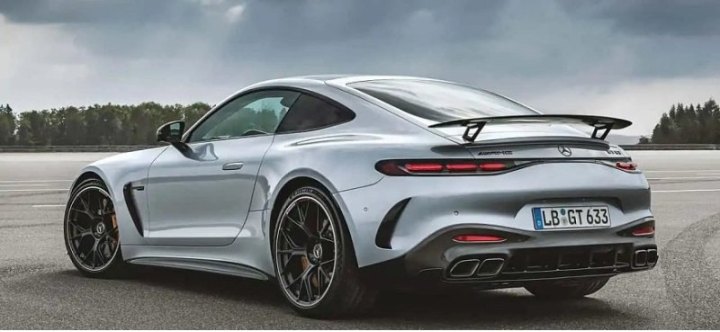 Новое поколение спортивного Mercedes-AMG GT получило больше комфорта
