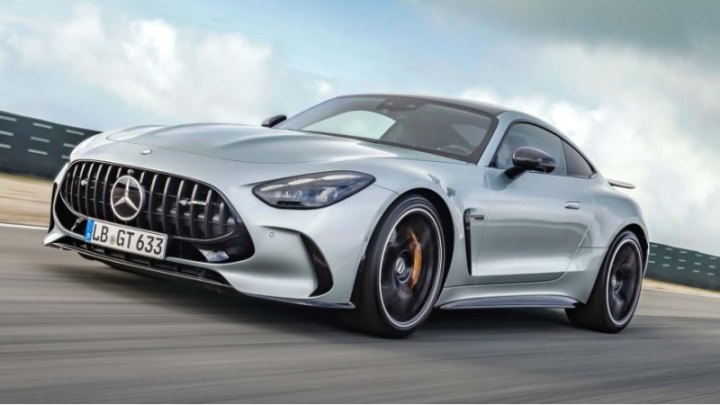 GT второго поколения основан на той же платформе MSA, что и SL только для AMG, дебютировавший в…