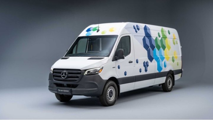 Mercedes-Benz объявил цены в США на свой первый полностью электрический фургон в Северной Америке -…